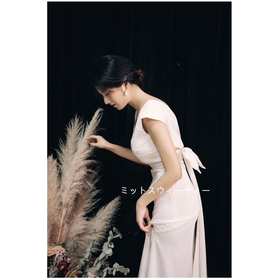 ウエディングドレス Aラインドレス ロング丈 結婚式 リボン 花嫁