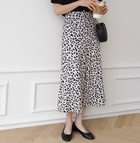 レディース スカート ミモレ ロング Aライン シフォン ハイウエスト ウエストゴム かわいい 大人可愛い きれいめ カジュアル 上品 おしゃれ かっこいい こなれ感 クール エレガント キュート