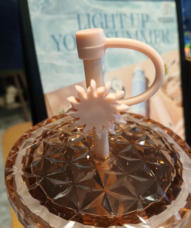 [韓国正規品]SS サンセット サマー ダイオン コールドカップ 591ml/韓国夏の人気スターバックスタンブラー