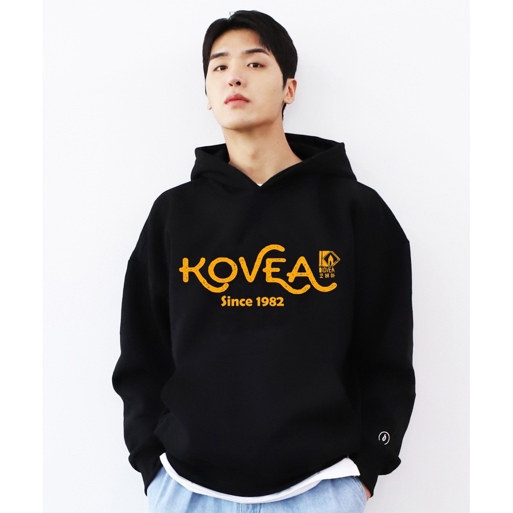 KOVEAヘリテージロゴ起毛フードティー