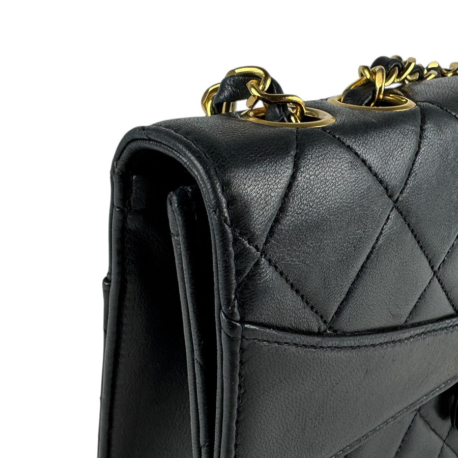 シャネル CHANEL ショルダーバッグ ラムスキン ブラック レディース z6511 シャネル CHANEL ショルダーバッグ ラムスキン ブラック レディース z6511