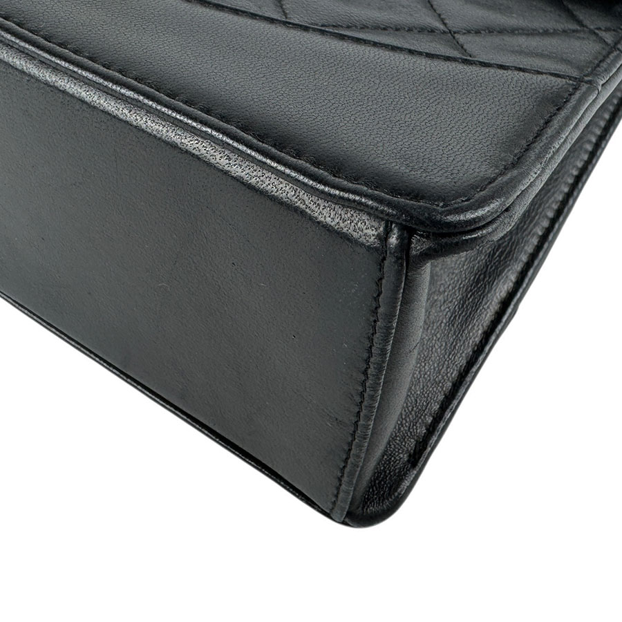 シャネル CHANEL ショルダーバッグ ラムスキン ブラック レディース z6511 シャネル CHANEL ショルダーバッグ ラムスキン ブラック レディース z6511