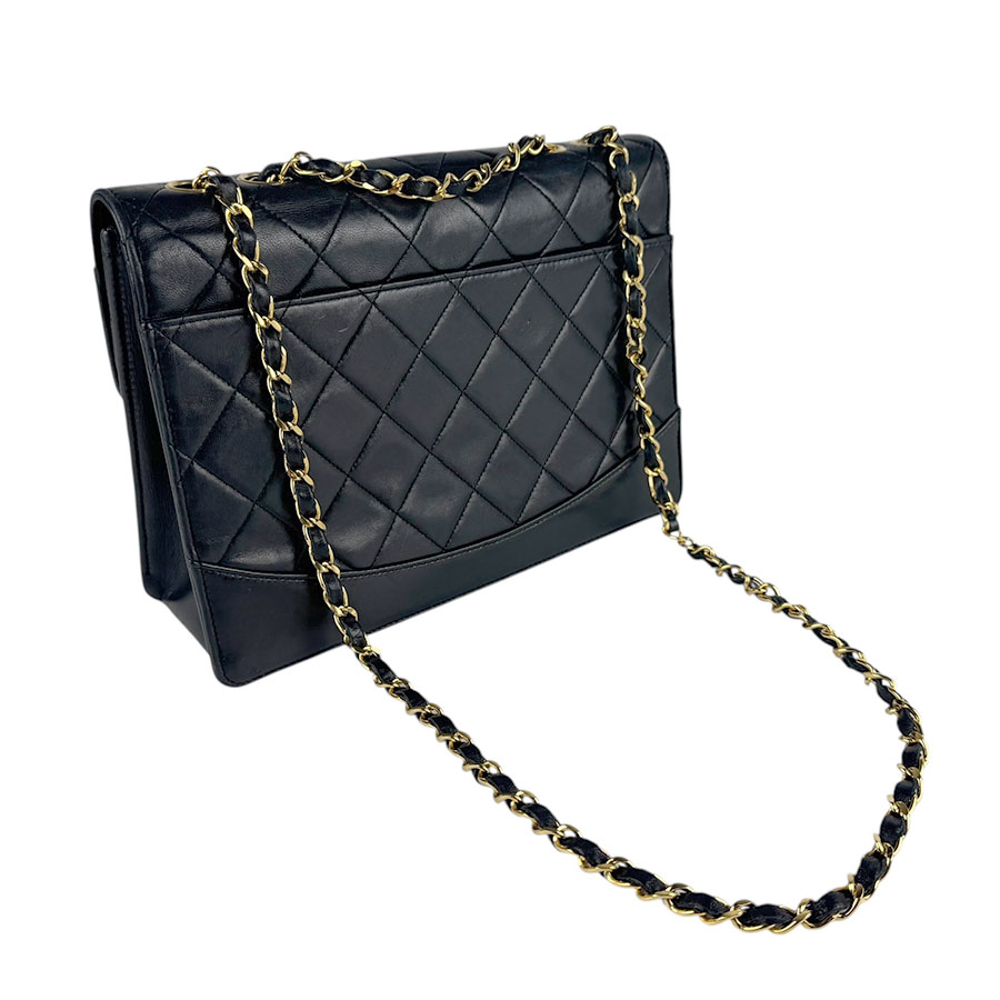 シャネル CHANEL ショルダーバッグ ラムスキン ブラック レディース z6511 シャネル CHANEL ショルダーバッグ ラムスキン ブラック レディース z6511