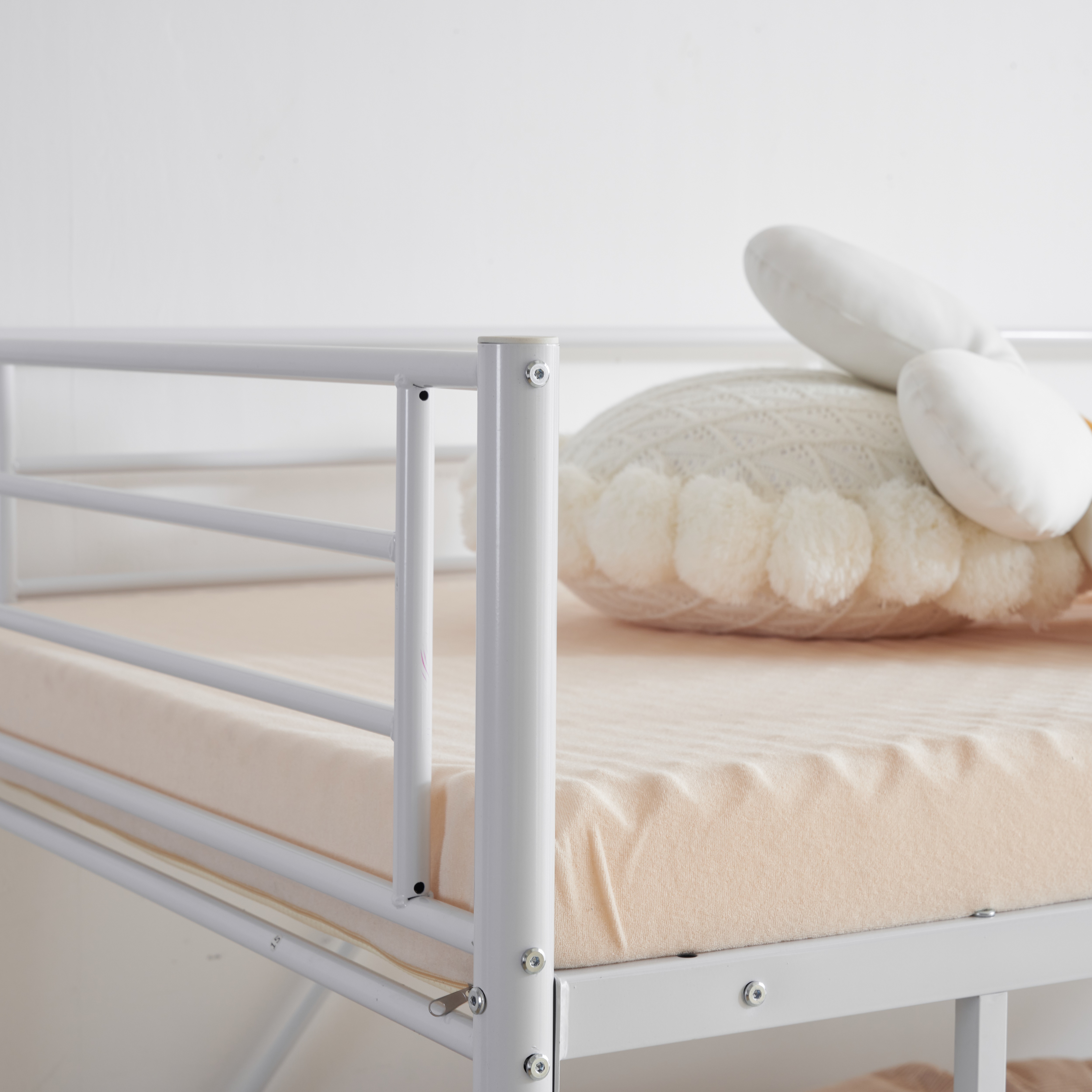 【新作】【ホワイト】ロフトベッド パイプベッド シングル ベッド デスク付 シングルベッド 木 収納 北欧風 子供部屋 スチール 耐震 ベッド 新作 【新作】【ホワイト】ロフトベッド パイプベッド シングル ベッド デスク付 シングルベッド 木 収納 北欧風 子供部屋 スチール 耐震 ベッド 新作