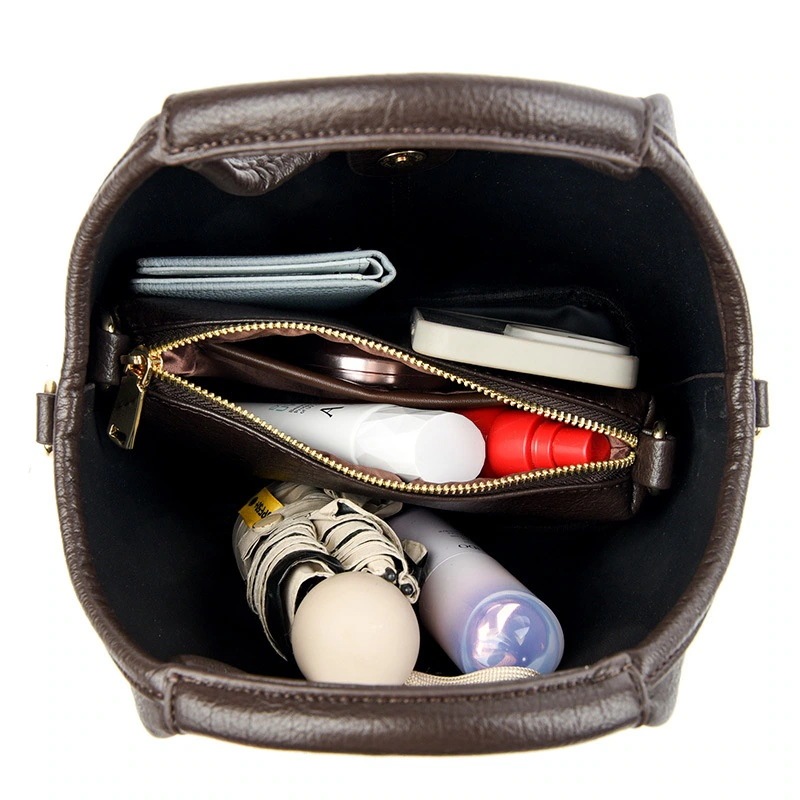 【今季トレンド】韓国 ショルダーバッグ 可愛い 気質 高級感スクールバッグ 高校生 革スクバ 通学 中学生 おしゃれ レディース PUレザーかわいいおしゃれ 男女合皮かばん 高校中学生 【今季トレンド】韓国 ショルダーバッグ 可愛い 気質 高級感スクールバッグ 高校生 革スクバ 通学 中学生 おしゃれ レディース PUレザーかわいいおしゃれ 男女合皮かばん 高校中学生