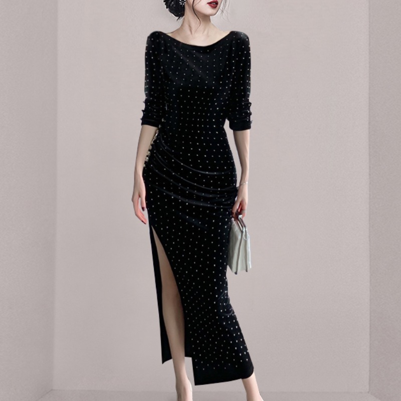 ワンピース デート 膝丈 ひざ丈 ミモレ ミモレ丈 袖あり スリム タイト 細身 スリット かわいい 大人可愛い きれいめ シンプル カジュアル 大人 上品 おしゃれ お洒落 主役級 存在感 春 秋