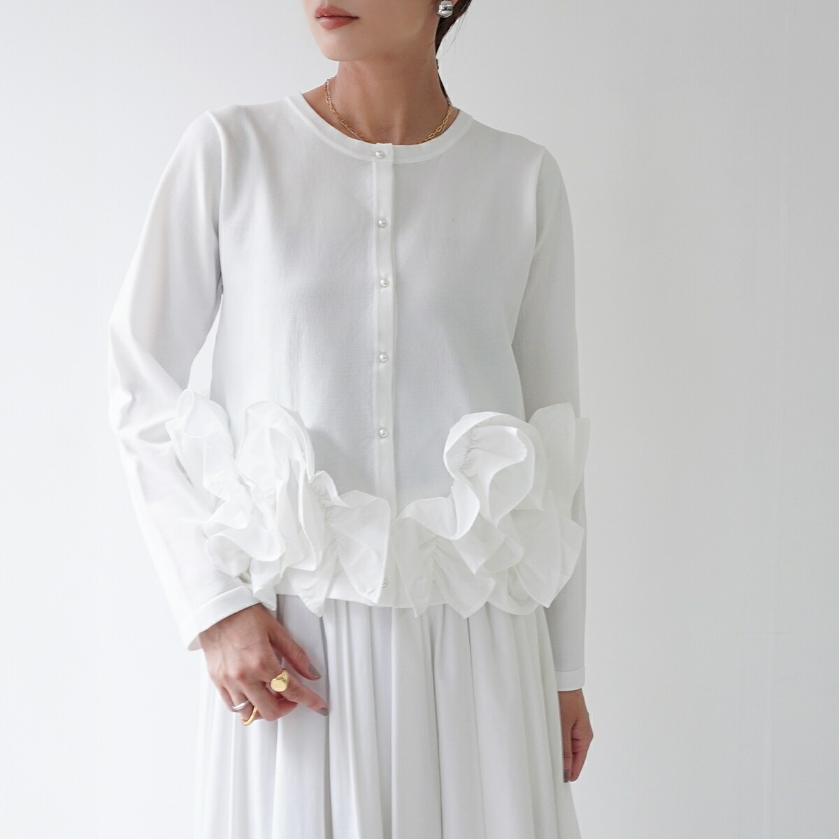 Mewl ミュール カーディガン M252-95200 レディース フリル ニット パールボタン 長袖 カラー2色 Mewl ミュール カーディガン M252-95200 レディース フリル ニット パールボタン 長袖 カラー2色