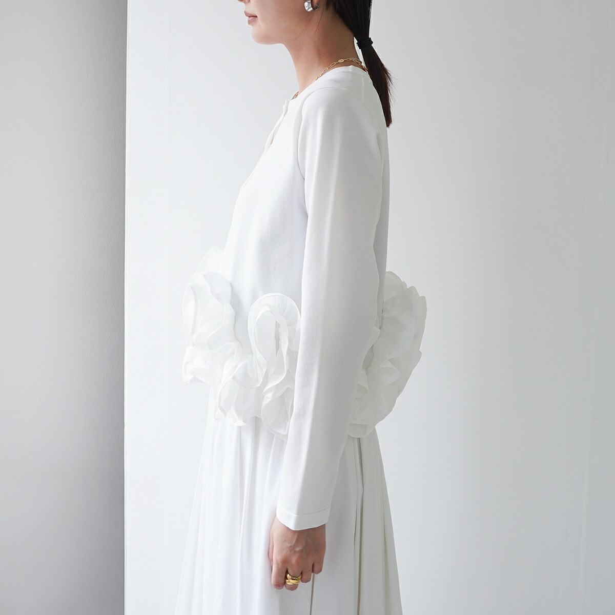 Mewl ミュール カーディガン M252-95200 レディース フリル ニット パールボタン 長袖 カラー2色 Mewl ミュール カーディガン M252-95200 レディース フリル ニット パールボタン 長袖 カラー2色