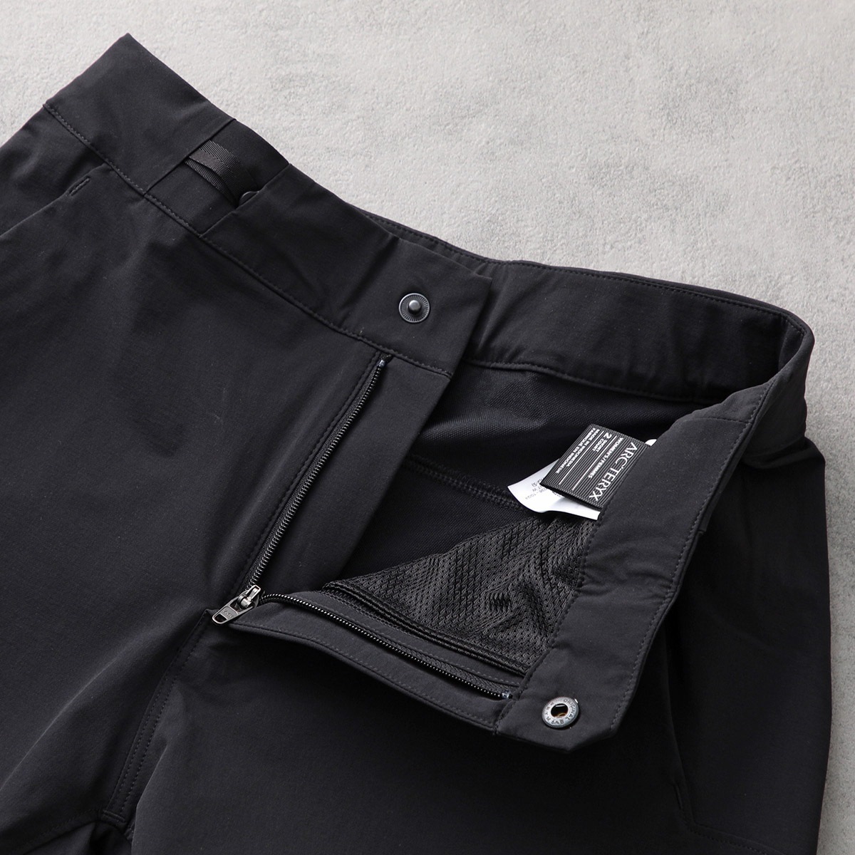 ARCTERYX アークテリクス パンツ Gamma Tapered Pant W ガンマ テーパード X000010033 レディース ロゴ刺繍 ストレッチ 【mega】 ARCTERYX アークテリクス パンツ Gamma Tapered Pant W ガンマ テーパード X000010033 レディース ロゴ刺繍 ストレッチ 【mega】