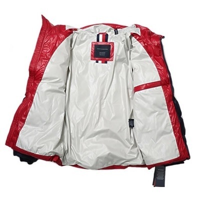 【初売りセール】　Tommy Hilfiger 　ユニセックス 中綿ジャケット　アウター 全６種類 メンズ　レディース ジャケット　暖かい