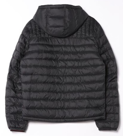 【初売りセール】　Tommy Hilfiger 　ユニセックス 中綿ジャケット　アウター 全６種類 メンズ　レディース ジャケット　暖かい