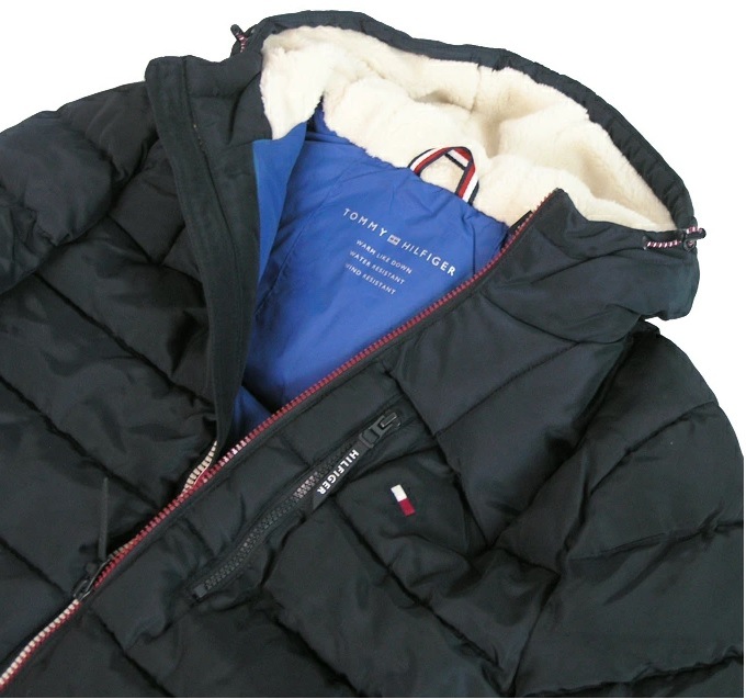 【初売りセール】　Tommy Hilfiger 　ユニセックス 中綿ジャケット　アウター 全６種類 メンズ　レディース ジャケット　暖かい