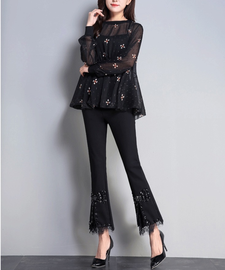 フレアパンツ ボトムス パンツ クロップドパンツ 9分丈 フレア ハイウエスト かわいい 大人可愛い きれいめ シンプル カジュアル 大人 上品 おしゃれ お洒落 大人可愛い 大人女子 こなれ感 ラフ フレアパンツ ボトムス パンツ クロップドパンツ 9分丈 フレア ハイウエスト かわいい 大人可愛い きれいめ シンプル カジュアル 大人 上品 おしゃれ お洒落 大人可愛い 大人女子 こなれ感 ラフ