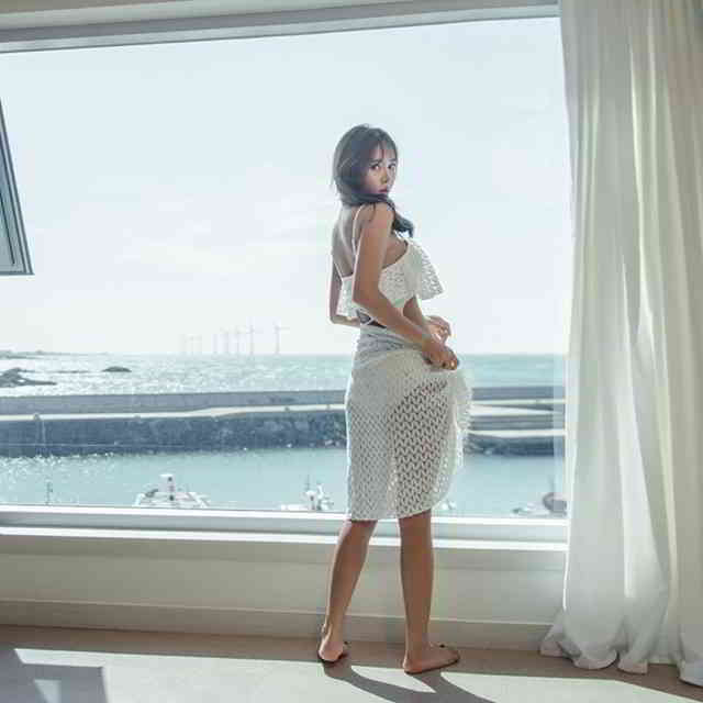 【即納】水着 レディース 水着 体型カバー ビキニ ビキニ 人気 トレンド お洒落 無地 シンプル 小胸 バスト 盛れる おしゃれ セクシー かわいい パッド付き ママ 夏 バックシャン レース フリ