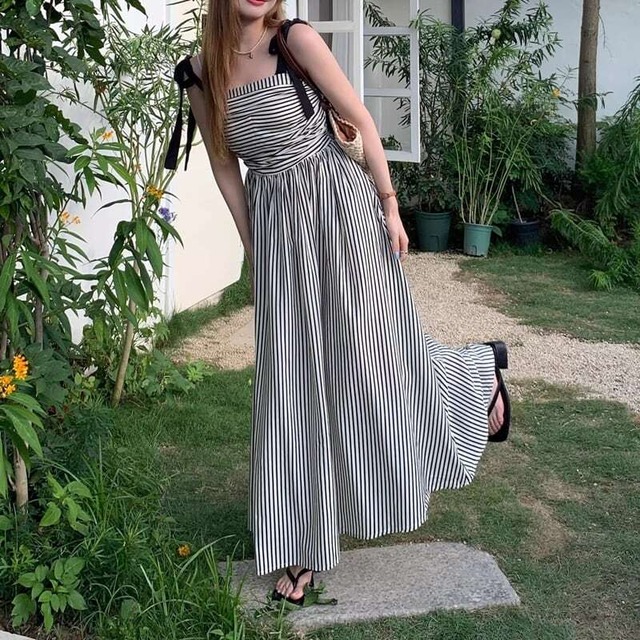 ワンピース レディース ショルダーリボンワンピース ストライプノースリーブワンピース 大人可愛い ママコーデ 韓国 人気 トレンド 新作 20代 30代 40代 きれいめ レトロ シンプル お出かけ ワンピース レディース ショルダーリボンワンピース ストライプノースリーブワンピース 大人可愛い ママコーデ 韓国 人気 トレンド 新作 20代 30代 40代 きれいめ レトロ シンプル お出かけ