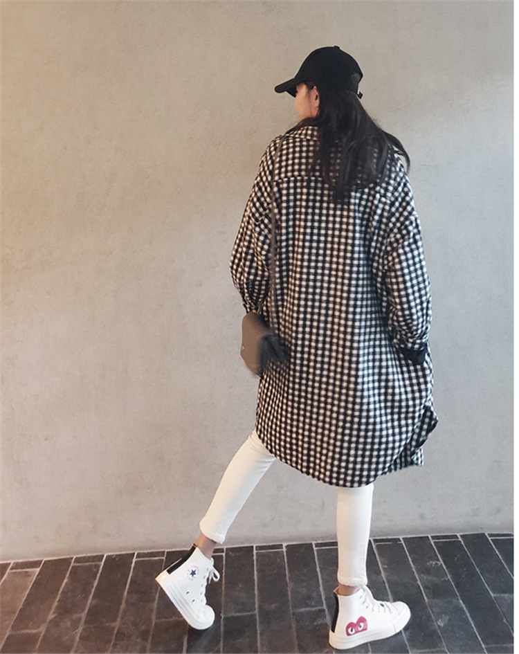 モノトーン ギンガムチェック オーバーサイズシャツ レディース トップス ロング 丈長め 長袖 襟付き 角襟 ストレート 前開き 綿 コットン 大人可愛い きれいめ シンプル 上品 おしゃれ