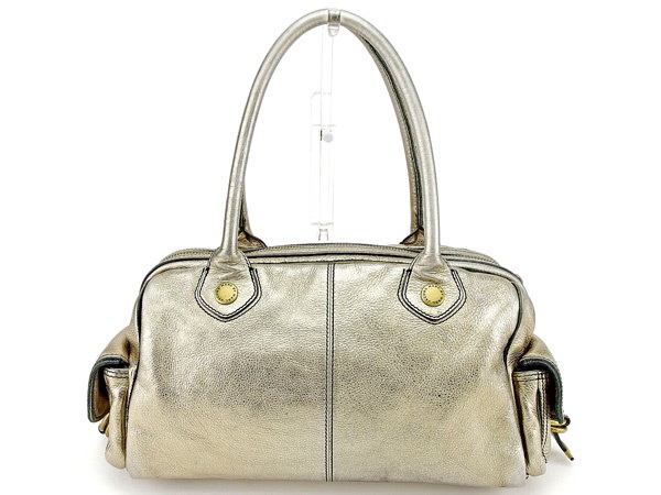マークバイマークジェイコブス Marc by Marc Jacobs ショルダーバッグ ボストンバッグ メンズ可 ゴールド レザー 人気 良品 【中古】 T590 . マークバイマークジェイコブス Marc by Marc Jacobs ショルダーバッグ ボストンバッグ メンズ可 ゴールド レザー 人気 良品 【中古】 T590 .