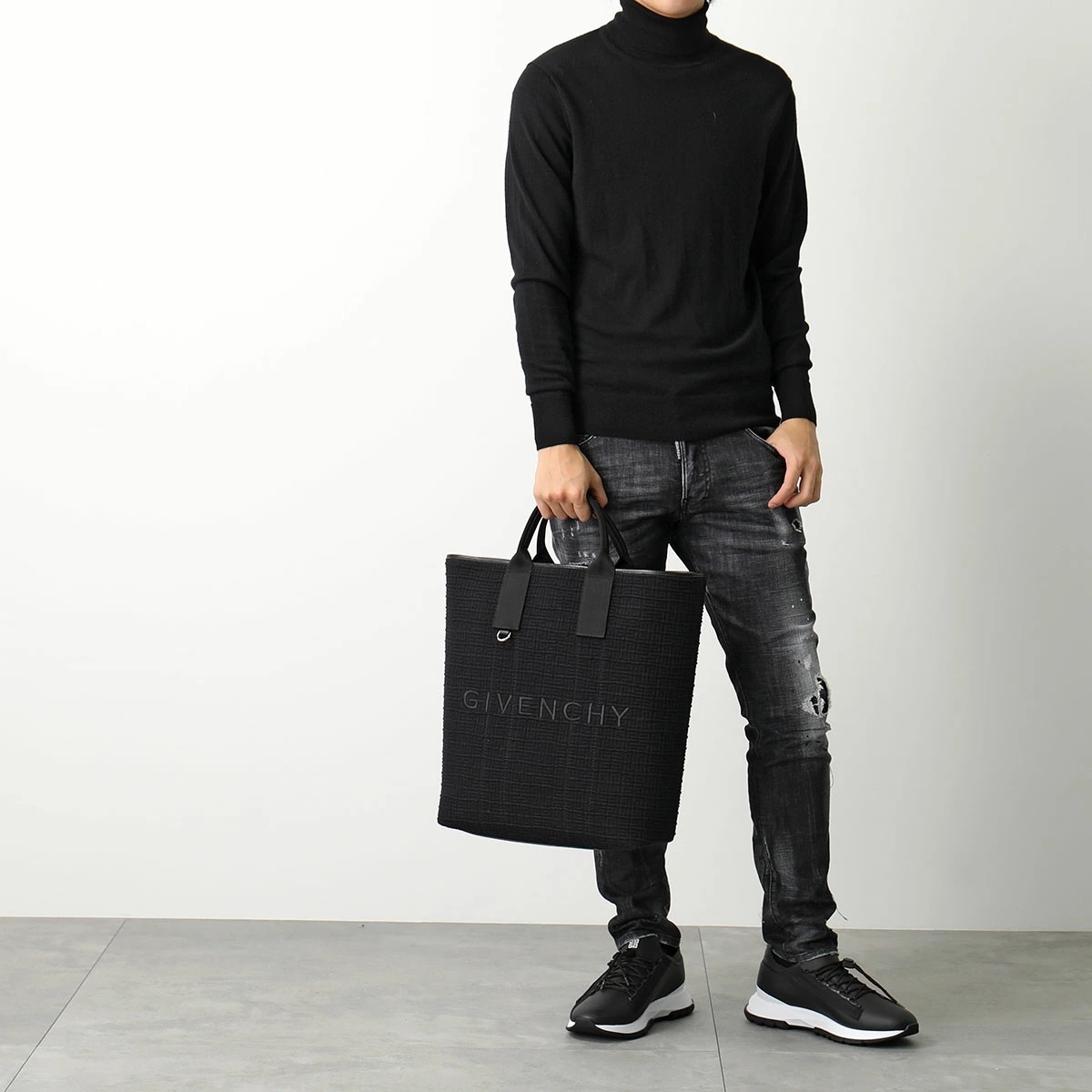 GIVENCHY ジバンシィ トートバッグ G ESSENTIALS エッセンシャルズ BK50B6 H1EK メンズ ラージ ロゴ刺繍 ショルダーバッグ 鞄 001/BLACK GIVENCHY ジバンシィ トートバッグ G ESSENTIALS エッセンシャルズ BK50B6 H1EK メンズ ラージ ロゴ刺繍 ショルダーバッグ 鞄 001/BLACK