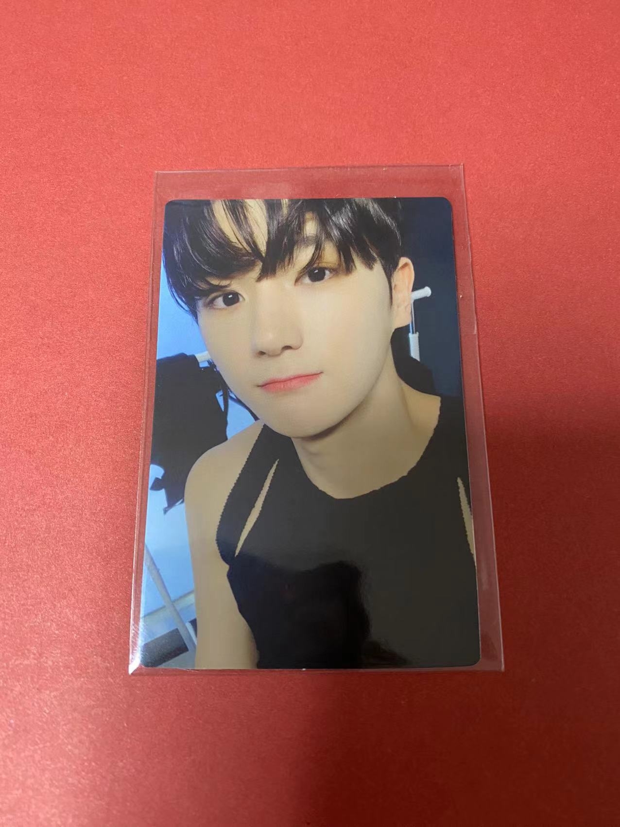 THE BOYZ ドボイズ ドボ ヒョンジェ BE YOUR OWN KING MD キーリング ブレスレット トレカ 2枚セット THE BOYZ ドボイズ ドボ ヒョンジェ BE YOUR OWN KING MD キーリング ブレスレット トレカ 2枚セット