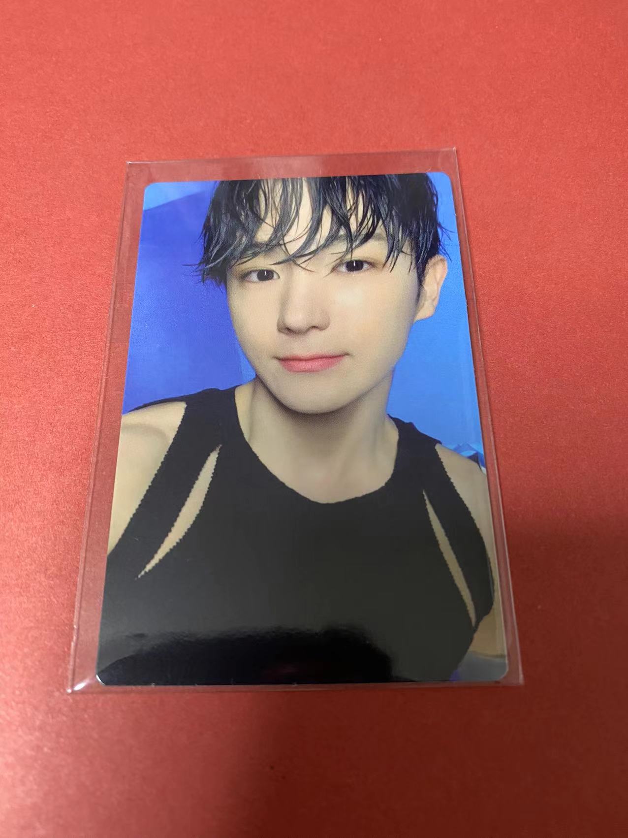 THE BOYZ ドボイズ ドボ ヒョンジェ BE YOUR OWN KING MD キーリング ブレスレット トレカ 2枚セット THE BOYZ ドボイズ ドボ ヒョンジェ BE YOUR OWN KING MD キーリング ブレスレット トレカ 2枚セット