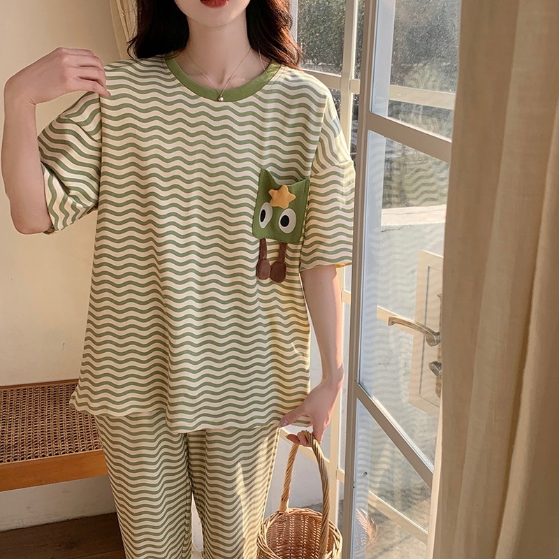 【1点購入 で10点 プレゼント】2025女性用の半袖パジャマ綿の細い漫画の女の子の生弟の丸い首は夏に家の服を着ることができます 【1点購入 で10点 プレゼント】2025女性用の半袖パジャマ綿の細い漫画の女の子の生弟の丸い首は夏に家の服を着ることができます