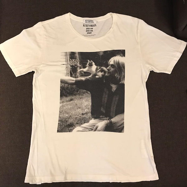 【⭐︎レア⭐︎】カートコバーン ヴィンテージtシャツ　NIRVANA VINTAGE(ヴィンテージ) 90s NIRVANA KURT COBAIN MEMORIAL ADULT