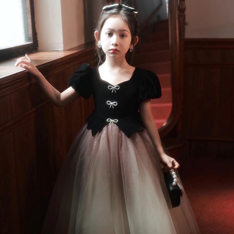 キッズ ウェディングドレス 女の子ドレスプリンセススカート新型司会者子供ピアノ演奏公演服春 子供 ワンピース