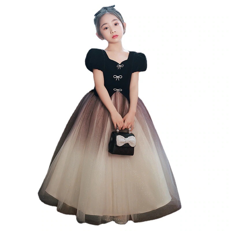 キッズ ウェディングドレス 女の子ドレスプリンセススカート新型司会者子供ピアノ演奏公演服春 子供 ワンピース