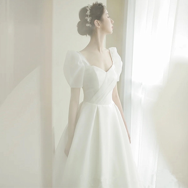 高級感ウェディングドレス 結婚式 韓国ドレス イブニングドレス パーティードレスウェディング花嫁 バブル袖 シンプル ホワイト