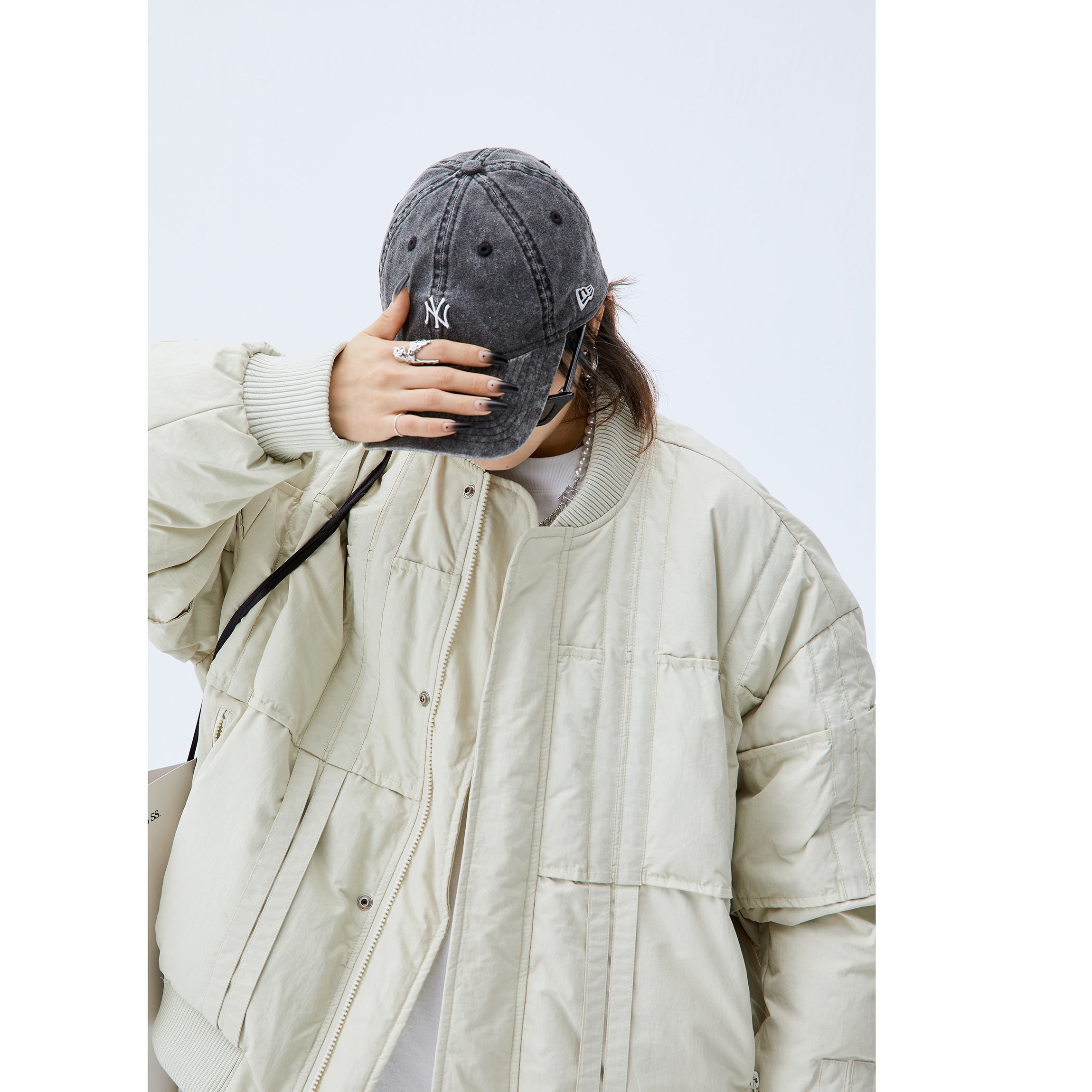 シンプルデザイン ノーカラー ブルゾン オーバーサイズ 2色 レディース トップス ストリート ジッパー ポケット かわいい カジュアル おしゃれ こなれ感 無地 秋 冬 通勤 お出かけ 旅行 休日