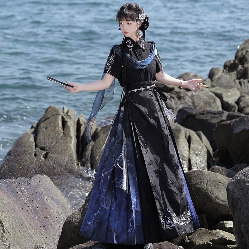 正規品デザイン滄新韓国cos要素上着馬面スカート暗黒cos服セット 正規品デザイン滄新韓国cos要素上着馬面スカート暗黒cos服セット