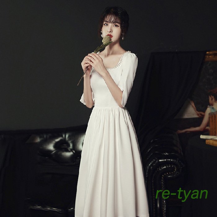 二次会花嫁白ロングワンピースウェディングドレス二次会ブライダルパーティーミモレ丈カジュアル海挙式発表会エンパイア大人きれいめお呼ばれ服