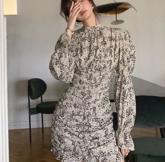 花柄シフォンミニ丈ワンピース ワンピース ミニ丈 長袖 ハイネック スリム タイト 細身 花柄シフォンミニ丈ワンピース ワンピース ミニ丈 長袖 ハイネック スリム タイト 細身