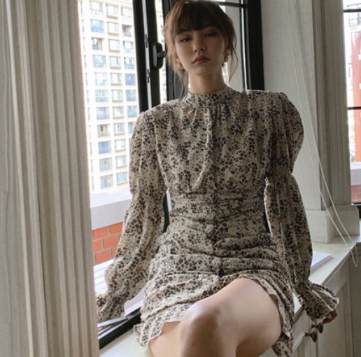 花柄シフォンミニ丈ワンピース ワンピース ミニ丈 長袖 ハイネック スリム タイト 細身 花柄シフォンミニ丈ワンピース ワンピース ミニ丈 長袖 ハイネック スリム タイト 細身