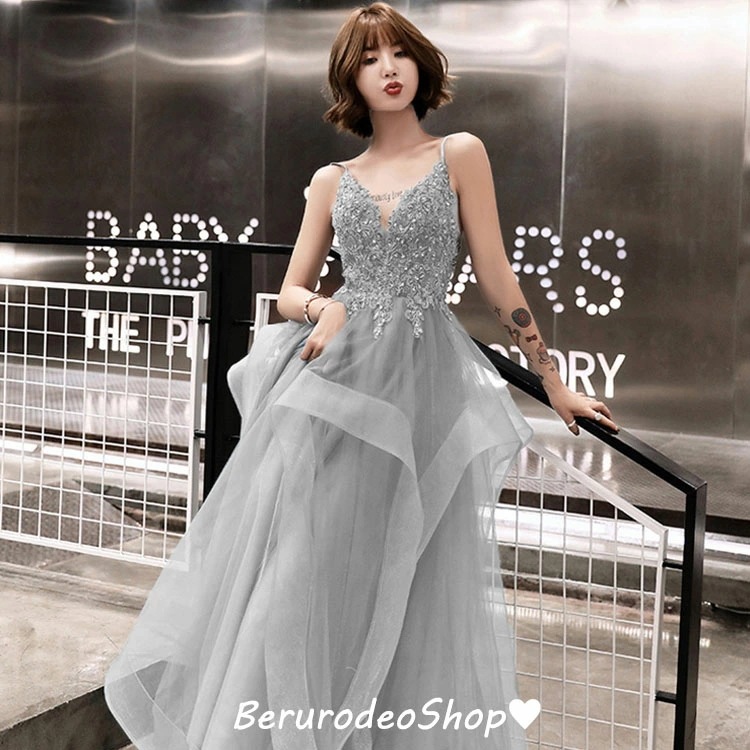 全4色 イブニングドレス ブルー キャミドレス ロングドレス 発表会ドレス フリル オシャレ 結婚式ドレス 二次会ドレス ワイン赤 パーティードレス 黒 ブラック 演奏会ドレス グレー ノースリーブ 全4色 イブニングドレス ブルー キャミドレス ロングドレス 発表会ドレス フリル オシャレ 結婚式ドレス 二次会ドレス ワイン赤 パーティードレス 黒 ブラック 演奏会ドレス グレー ノースリーブ