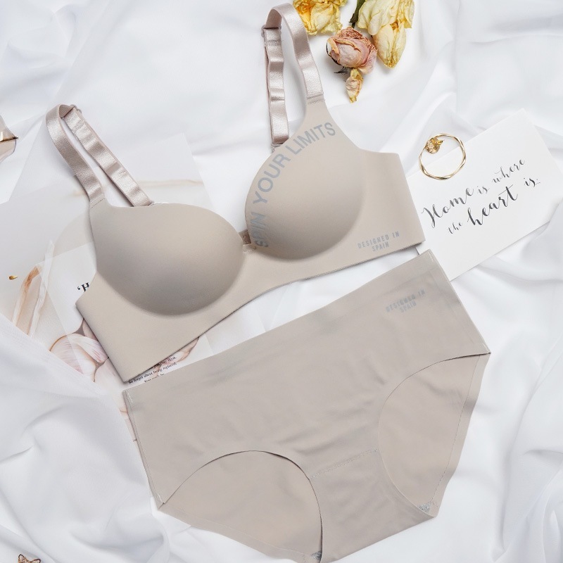 【送料無料】可愛いセット下着 人気ブラジャー 一瞬で引き締まる!補正下着 ノンワイヤーブラ愛されブラブラ可愛いセット下着 2025夏 新 【送料無料】可愛いセット下着 人気ブラジャー 一瞬で引き締まる!補正下着 ノンワイヤーブラ愛されブラブラ可愛いセット下着 2025夏 新