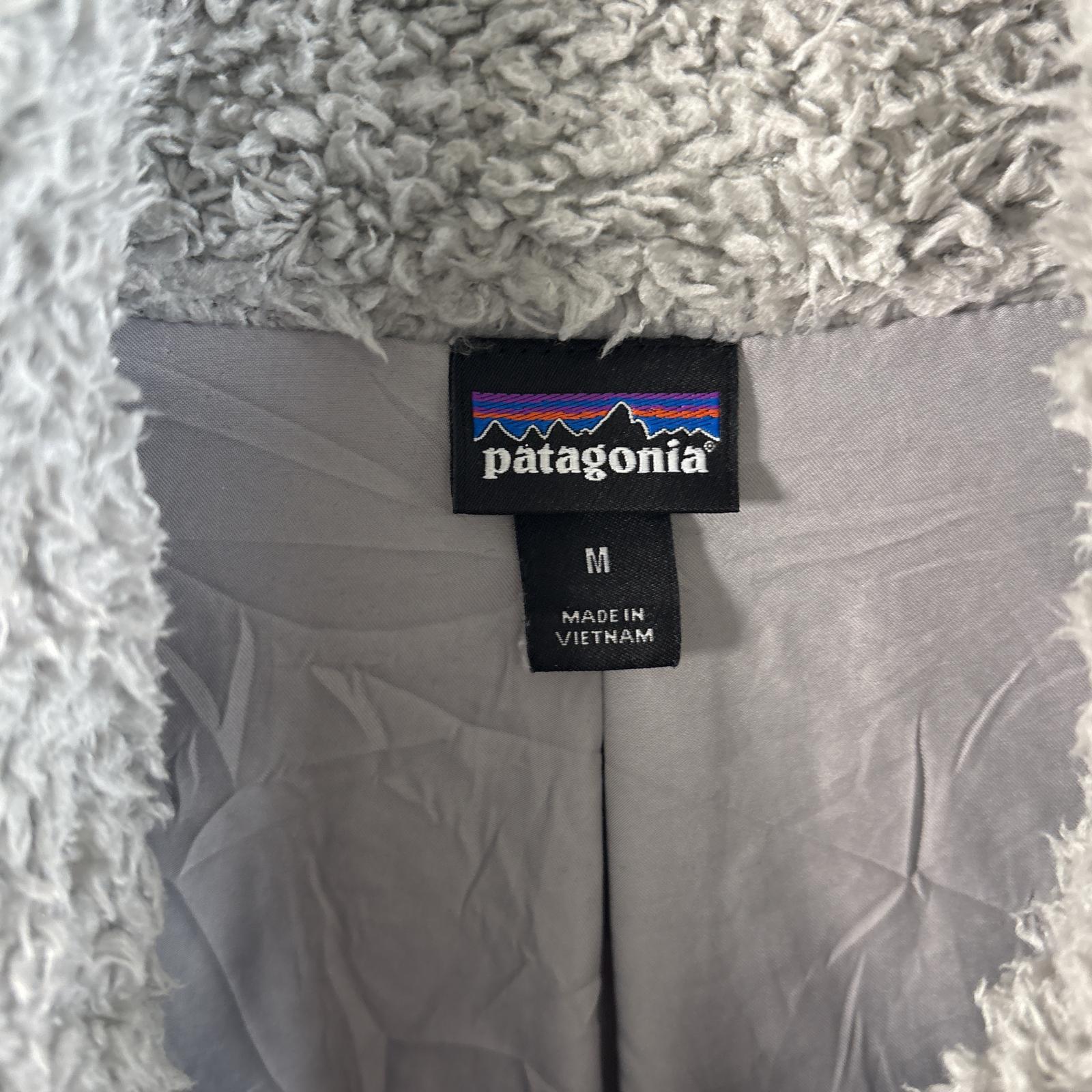 古着 フリースベスト ワンポイントロゴ フルジップ ボア サイドポケット M グレー レディース 古着 フリースベスト ワンポイントロゴ フルジップ ボア サイドポケット M グレー レディース