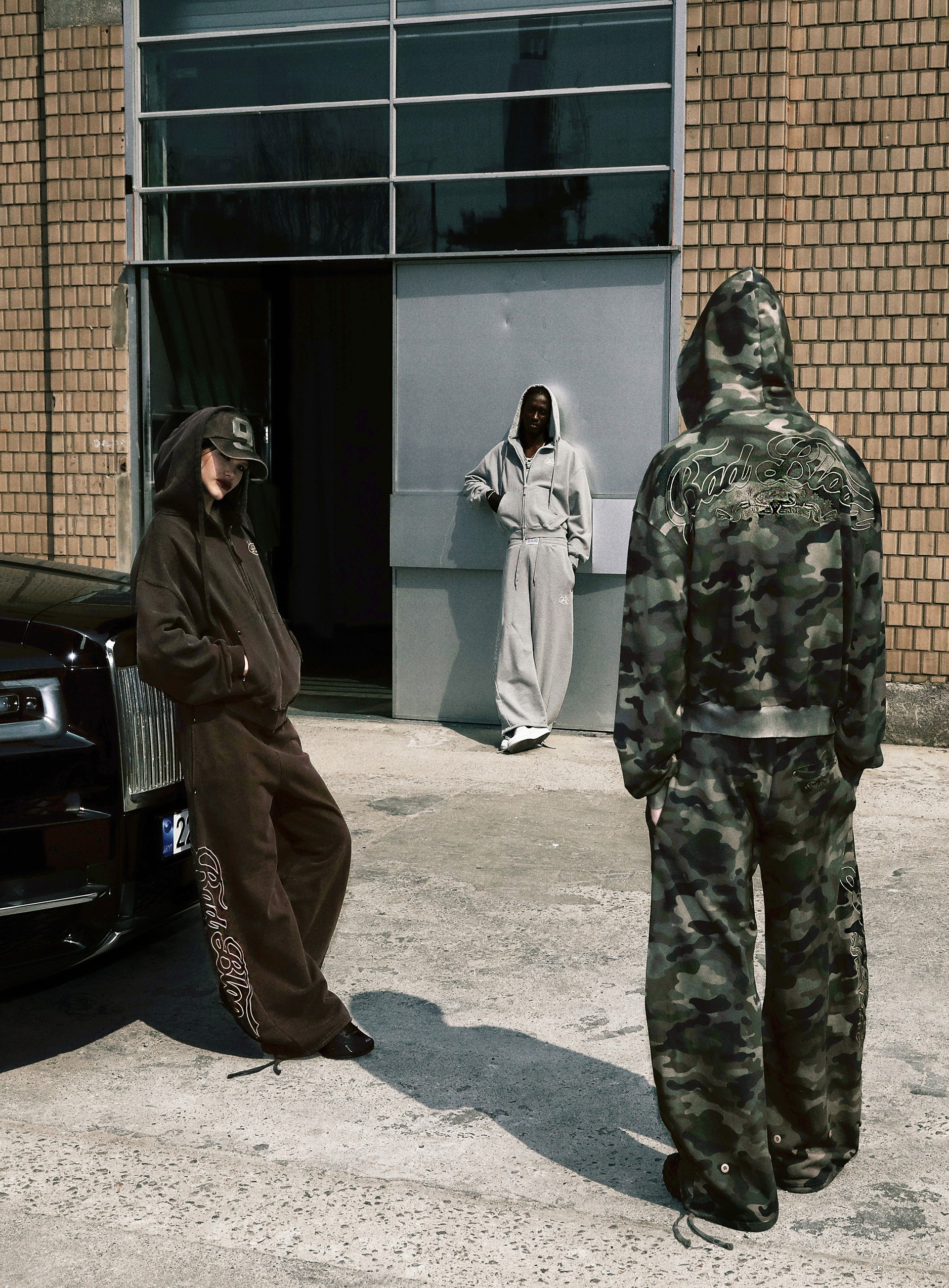 【BADBLOOD】 MYSTIC CAPSULE HOODED ZIP-UP : DARK CAMO