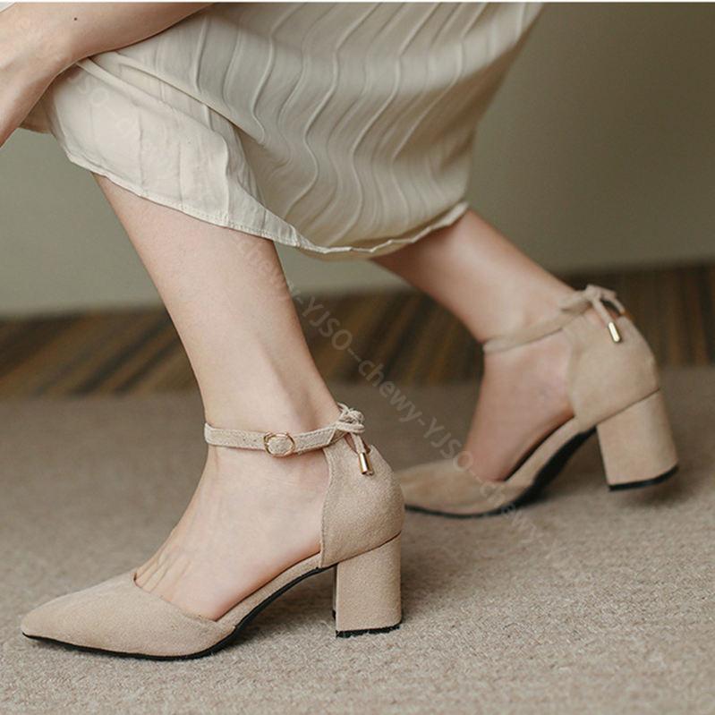 500円OFFクーポン 走れるパンプス アンクルストラップ チャンキーヒール ポインテッドトゥ 太ヒール ストラップ セパレート スエード 歩きやすい 履きやすい フォーマル フェミニン ミドルヒール 500円OFFクーポン 走れるパンプス アンクルストラップ チャンキーヒール ポインテッドトゥ 太ヒール ストラップ セパレート スエード 歩きやすい 履きやすい フォーマル フェミニン ミドルヒール