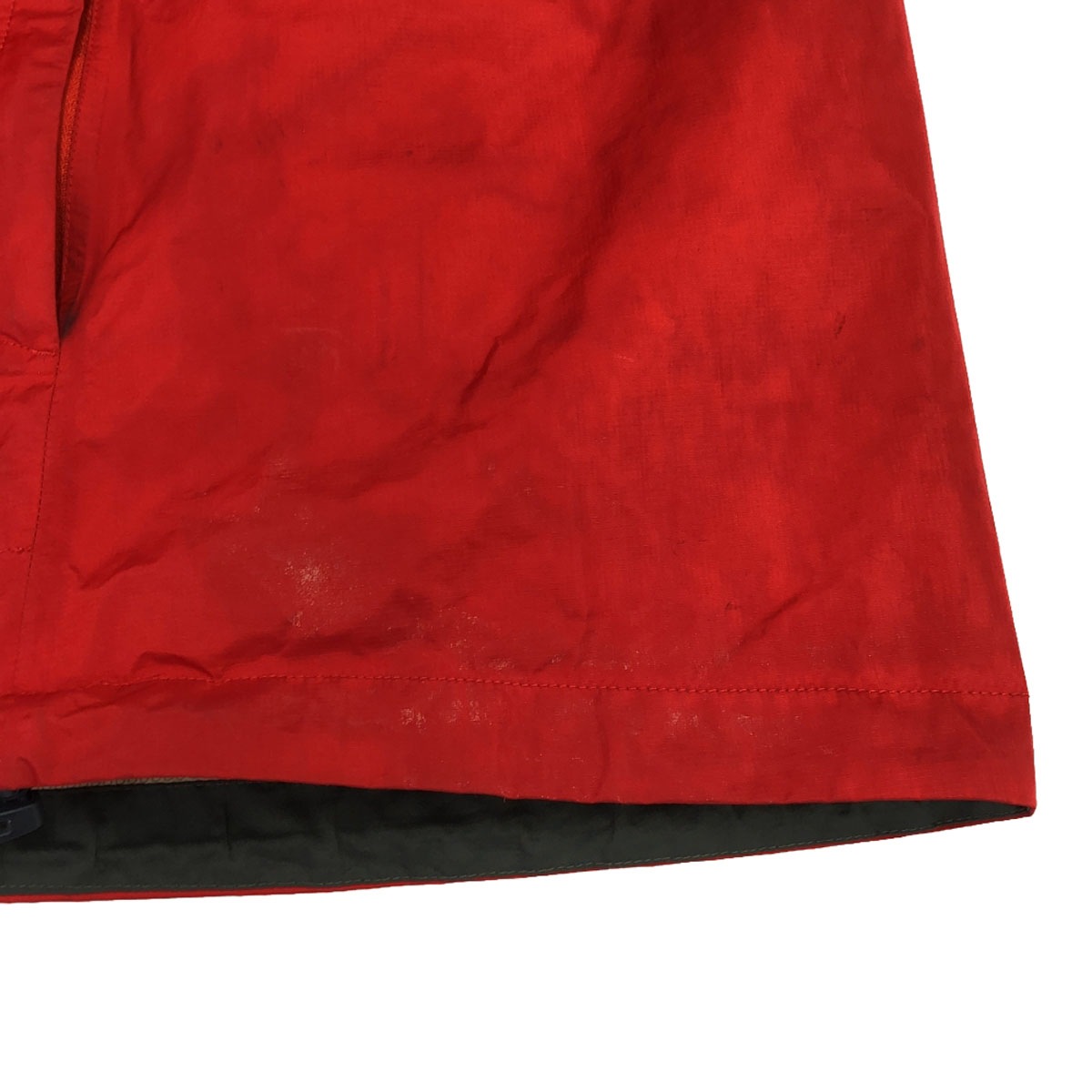 ロゴ刺 トレントシェル ジャケット S レッド アウトドア 83802 メンズ 古着 ロゴ刺 トレントシェル ジャケット S レッド アウトドア 83802 メンズ 古着