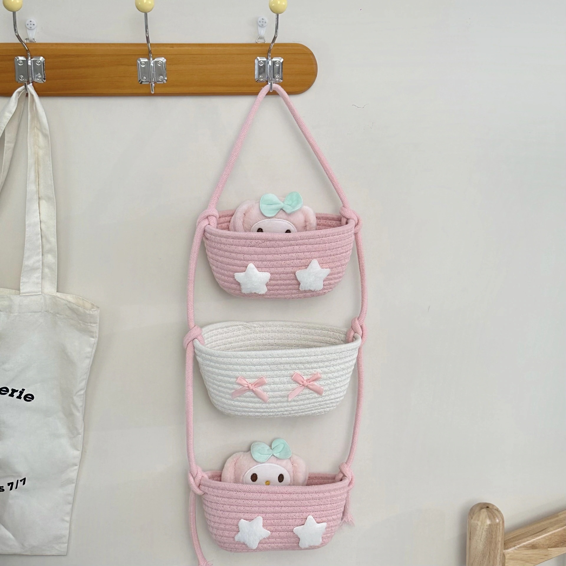 【20点セット】【送料無料】キャラクター3段掛けバスケット立体収納掛け袋リビング玄関整理おやつ壁掛け折りたたみ収納掛け袋 【20点セット】【送料無料】キャラクター3段掛けバスケット立体収納掛け袋リビング玄関整理おやつ壁掛け折りたたみ収納掛け袋