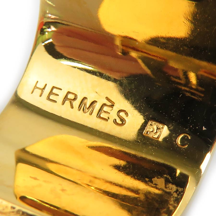 エルメス HERMES イヤリング 七宝焼き メタル/エナメル ゴールド/ネイビー レディース e60685a エルメス HERMES イヤリング 七宝焼き メタル/エナメル ゴールド/ネイビー レディース e60685a