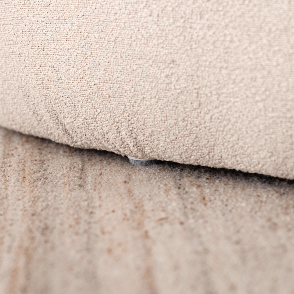 スツール 高さ33cm シンプル 1人掛け コンパクト ファブリック 布 低め ロー 椅子 リビング 玄関 モダン スタイリッシュ ホテルライク スツール 高さ33cm シンプル 1人掛け コンパクト ファブリック 布 低め ロー 椅子 リビング 玄関 モダン スタイリッシュ ホテルライク