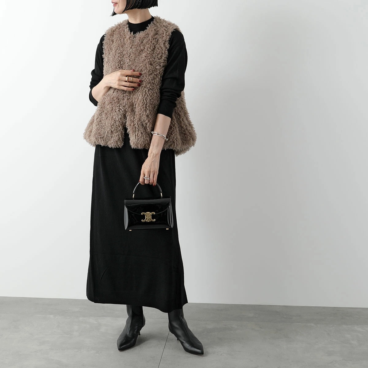CELINE セリーヌ ハンドバッグ Teen Nino ティーン ニノ 118113FYJ.38NO レディース ショルダーバッグ トリオンフ エナメル パテントレザー Black