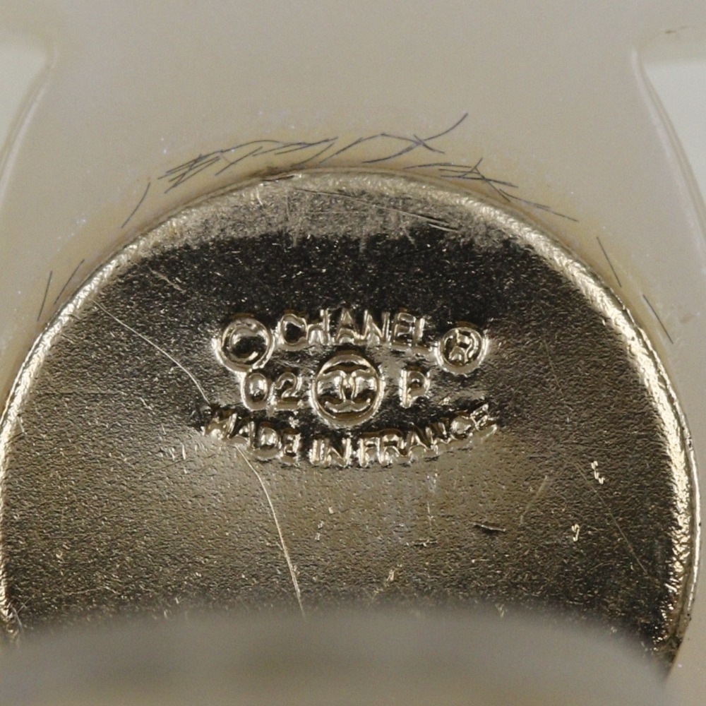 ココマーク イヤリング プラスチック 白 02P 約5.7g レディース 中古品 A-ランク