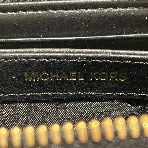 マイケル コース ラウンドジップ スタッズ ラインストーン コインケース 財布【中古】 マイケル コース ラウンドジップ スタッズ ラインストーン コインケース 財布【中古】