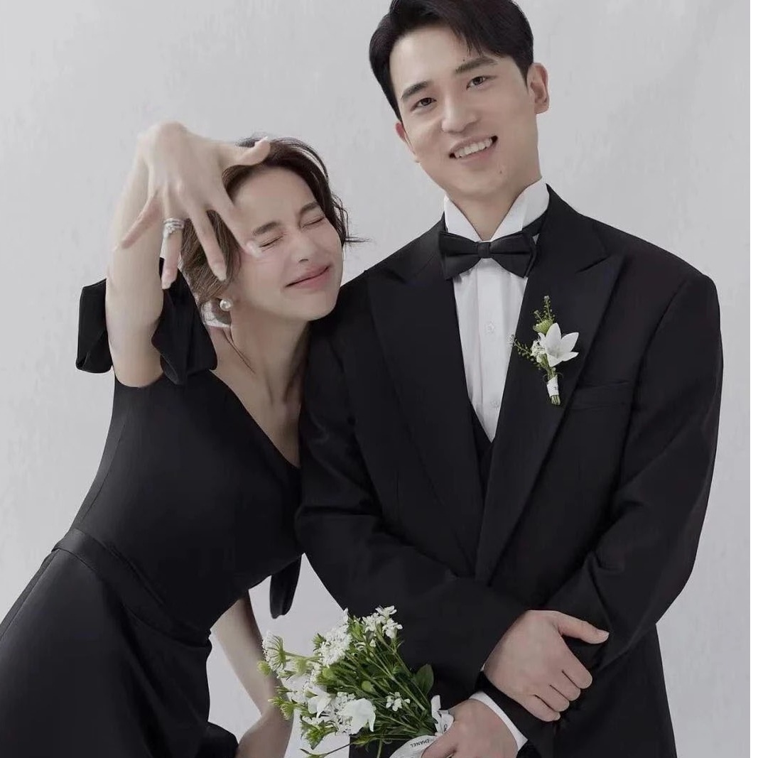 3日以内に出荷 24 新商品 パーティードレス 結婚式ワンピース ウェディングドレス 花嫁ロングドレス 成人式 演奏会 発表会 卒業式 ドレスワンピース ロングドレス ブラック ドレス 3日以内に出荷 24 新商品 パーティードレス 結婚式ワンピース ウェディングドレス 花嫁ロングドレス 成人式 演奏会 発表会 卒業式 ドレスワンピース ロングドレス ブラック ドレス