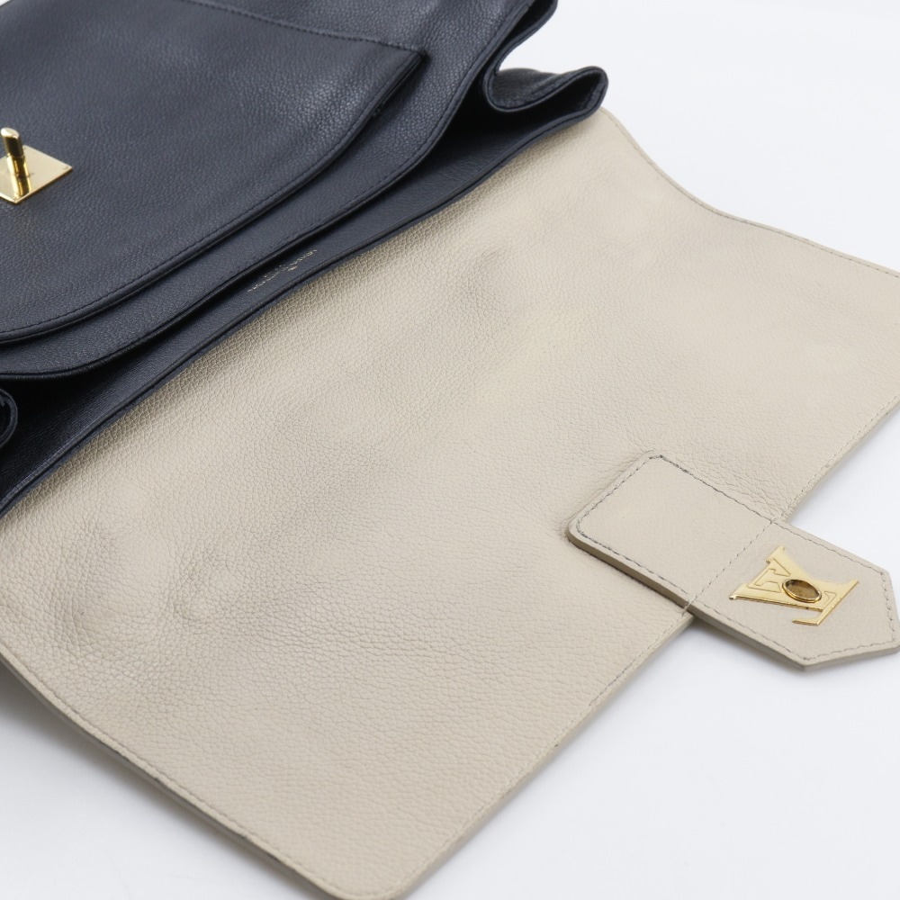 ロックミーMM M50191 トートバッグ カーフ 黒 ベージュ DU0185 レディース 中古品 ロックミーMM M50191 トートバッグ カーフ 黒 ベージュ DU0185 レディース 中古品