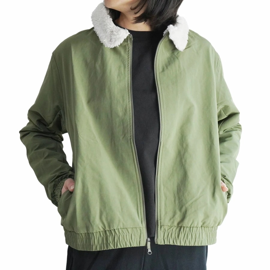ナイキ NIKEレディース ジャケットSHIELD BOMBER JACKET