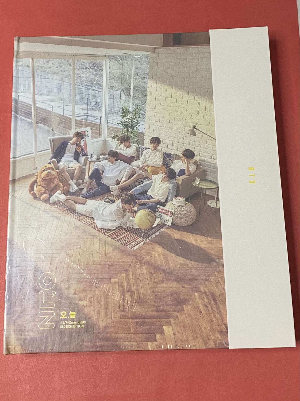 【新品未開封】BTS 오늘 オヌル 写真集 新品未開封】BTS 오늘 オヌル 写真集
